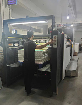 自(zì)動覆膜機